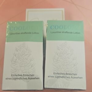 COOLOO Luxurious Firming Lotion - Mint & White